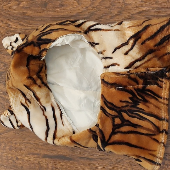 Tiger costume - Picture 5 of 8